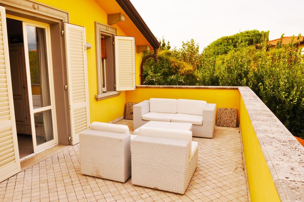Holiday Apartments Fiumetto Marina di Pietrasanta Eksteriør billede